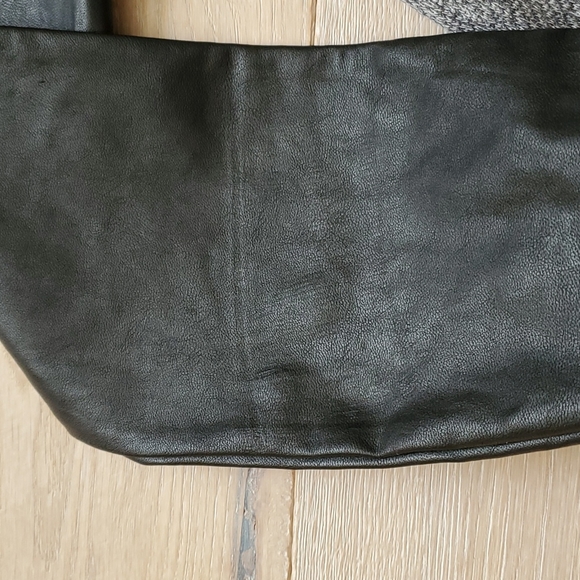 Aritzia Wilfred Free Crewneck Black Gray Sweater Faux Leather Raglan Sleeves - Picture 5 of 9
